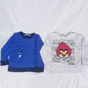 2 boys H&M sweatshirts.